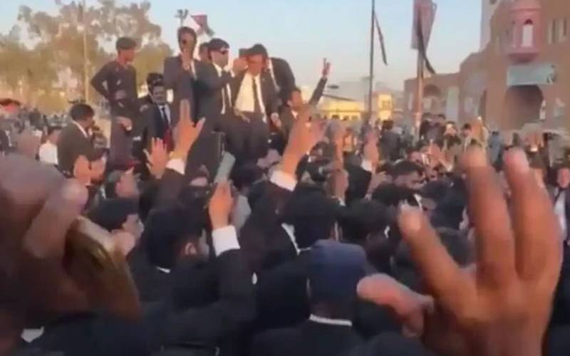 Police Barred From Entering All District and Tehsil Bar Associations Across Punjab