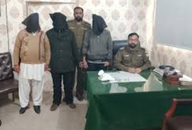 Gujrat Police Crack Down on Illegal Weapons, Three Arrested