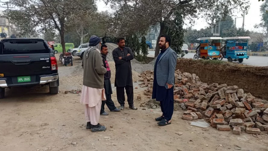 Illegal Wood Factory Sealed in Gujrat Over Encroachment