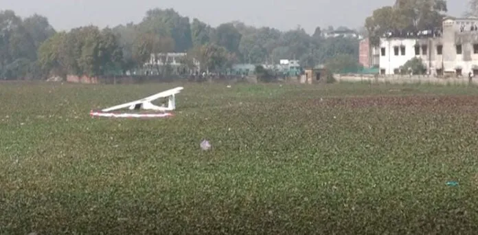 Indian Air Force Training Plane Crashes Into Pond in Uttar Pradesh