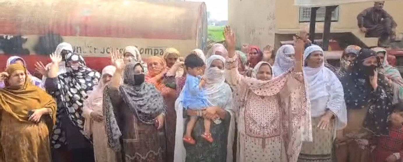 2500 Acres of Land Near Chenab River at Risk, Villagers Protest Against Sand Mining