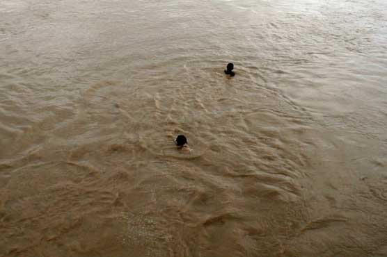 Four Children Drown While Bathing in the Indus River