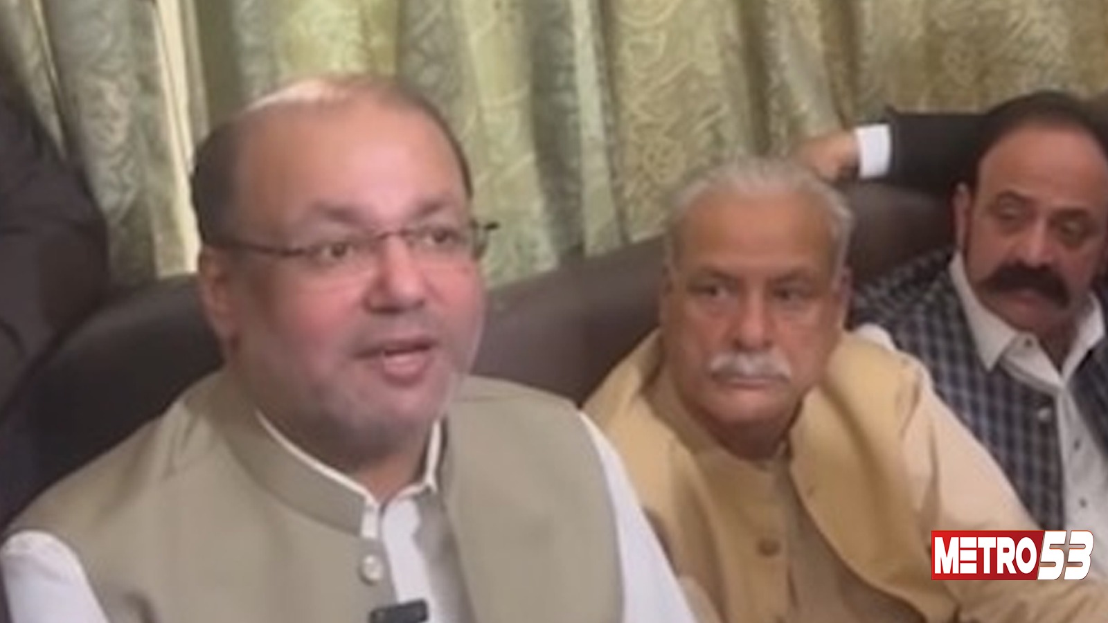 Political Tensions Surface at Development Projects Inauguration in Gujrat