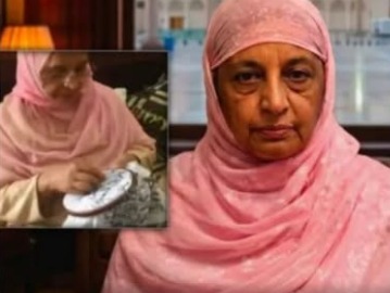 Woman in Gujrat completes hand-embroidered copy of Holy Quran after 32 years