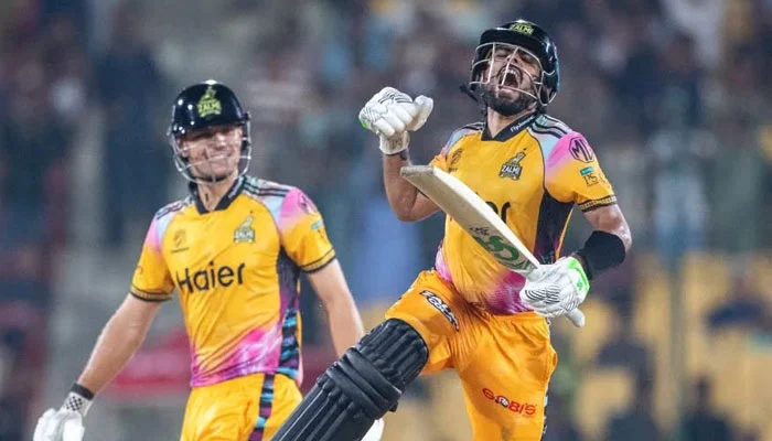 Zalmi cruise into PSL 11 final with commanding win over United
