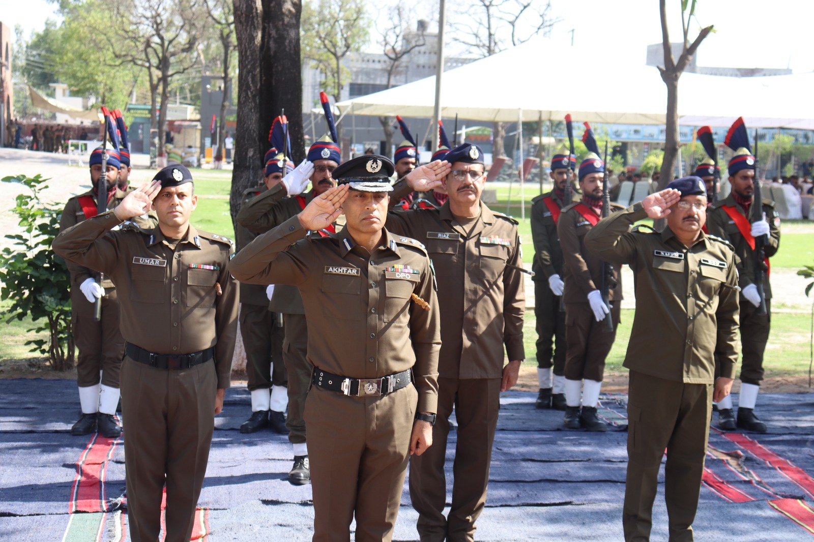 Gujrat: Akhtar Farooq Assumes Charge as New DPO