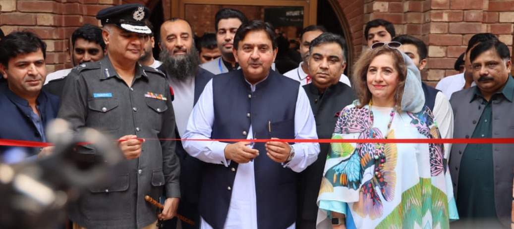 Photo exhibition marks anniversary of ‘Marka-e-Haq’ in Lahore