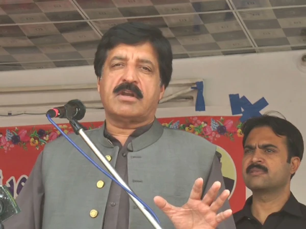 PPP to Decide on 28th Constitutional Amendment After Reviewing Clauses, Says Punjab Governor
