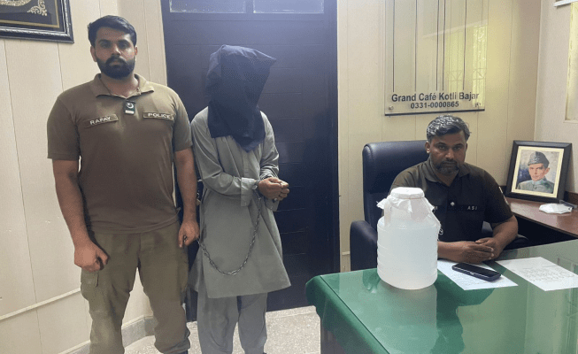 Two suspects arrested in Gujrat police crackdown on crime