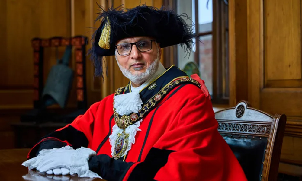 Former taxi driver from Kashmir elected Manchester’s 128th Lord Mayor