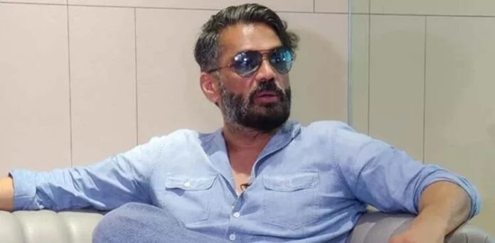 Suniel Shetty Says His Granddaughter Offers a Laddu to Modi’s Photograph Every Morning