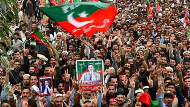 PTI Calls for Independent Probe into Foreign Women Case, Demands Ishaq Dar’s Resignation