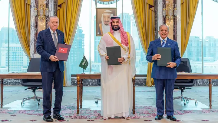 Saudi Arabia, Türkiye and Pakistan Sign Historic Joint Defence Pact in Makkah